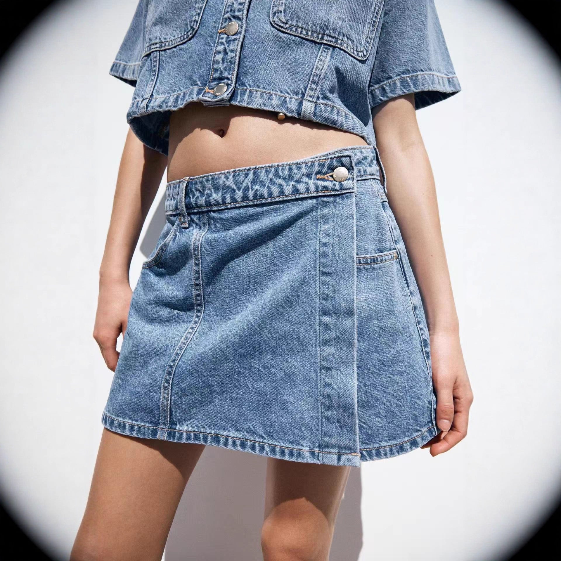 Damen Denim-Cropjacke mit aufgesetzten Taschen WW