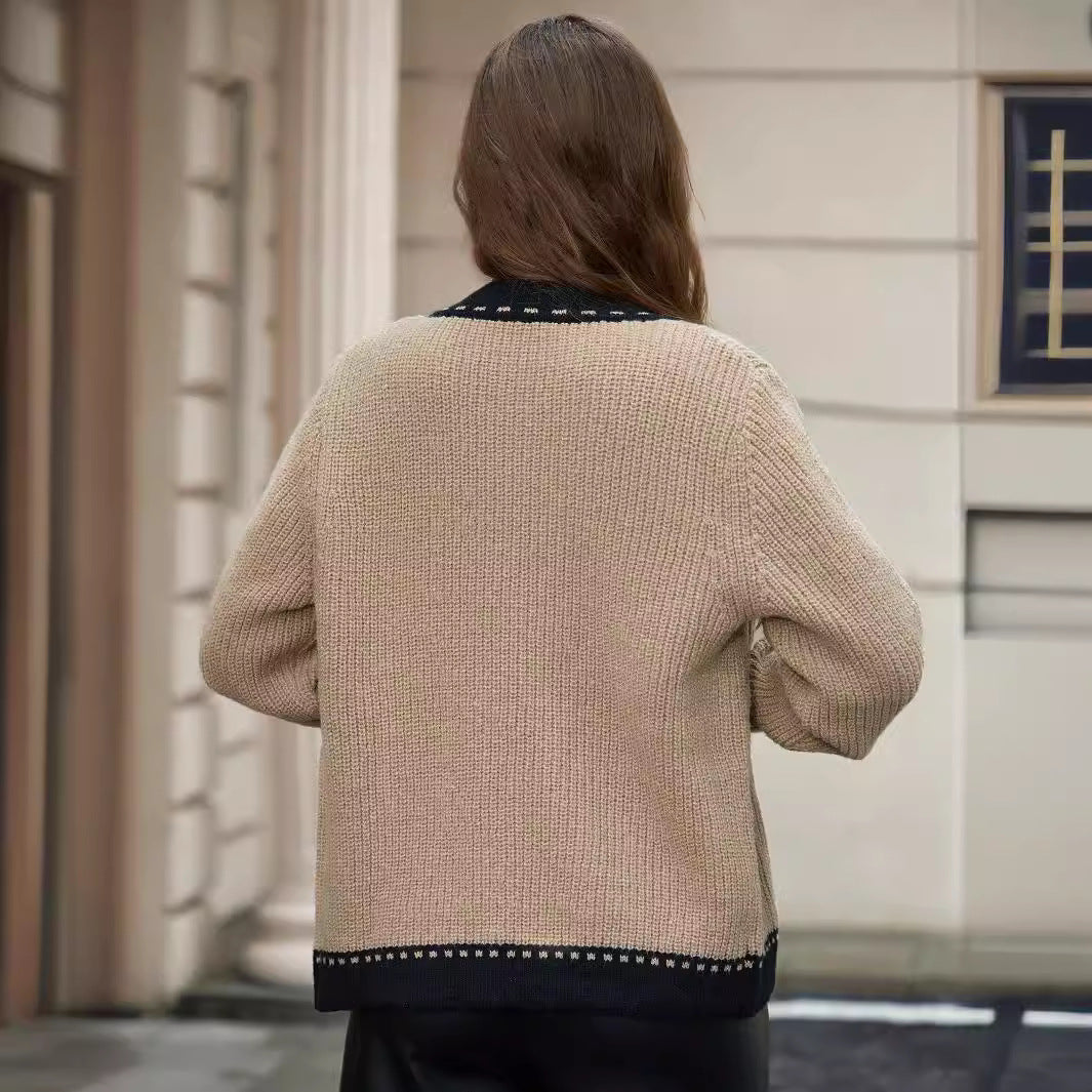 Damen Strickjacke mit eleganter Knopfleiste und kontrastierenden Abschlüssen WW