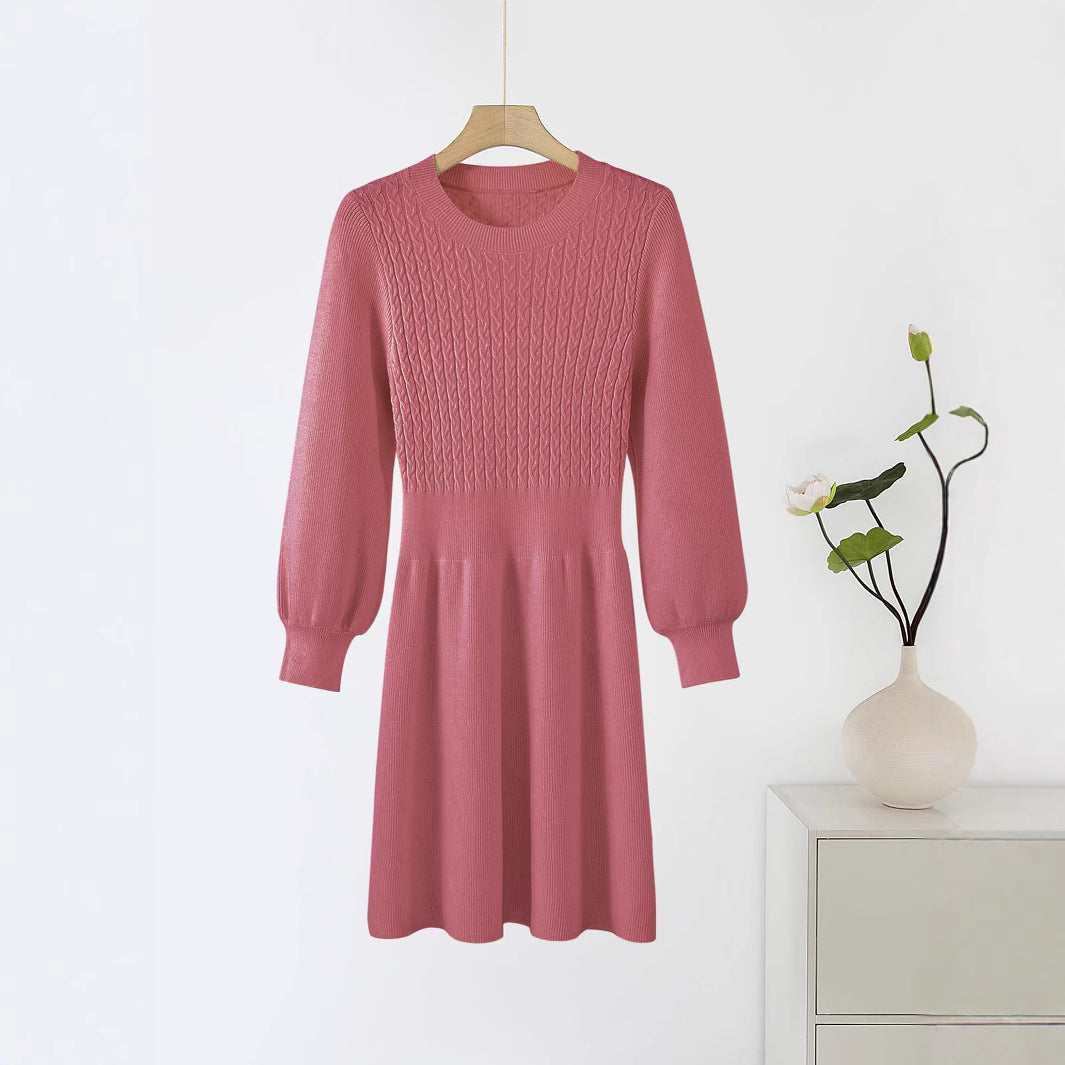 Damen Strickkleid mit voluminösen Ärmeln und strukturiertem Oberteil WW