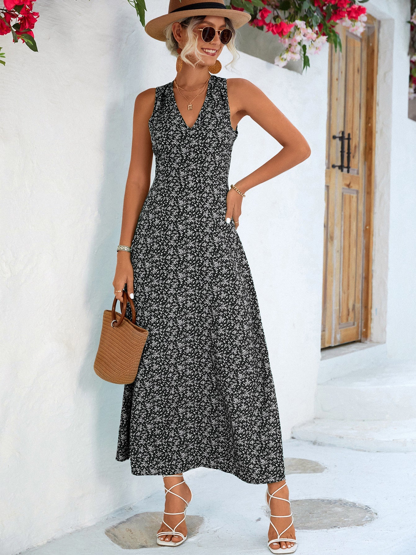 Damen Maxikleid mit floralem Muster und V-Ausschnitt WW
