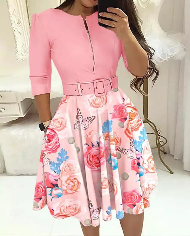Damen A-Linien Kleid mit tailliertem Gürtel und floralem Muster WW