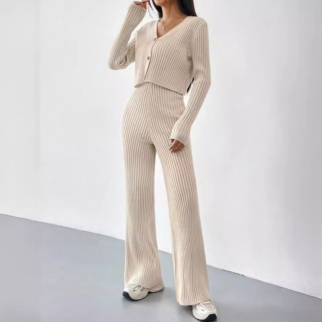 Damen elegantes Rippstrick-Set mit V-Ausschnitt und Knopfdetails WW