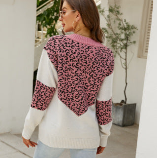 Damen Modischer Pullover mit einzigartigem Leopardenmuster und V-Ausschnitt WW