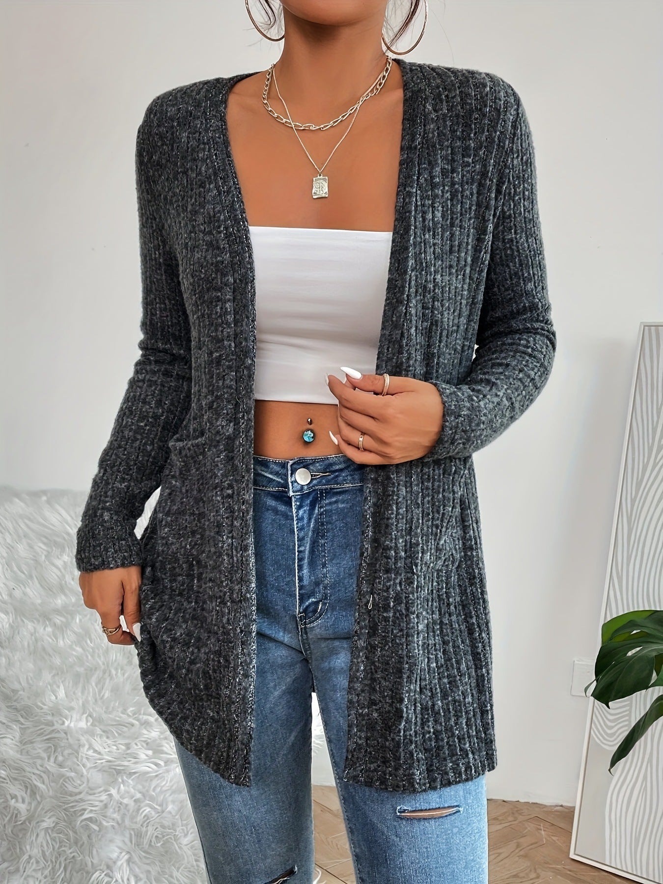 Damen Strickjacke mit strukturiertem Rippdesign und praktischen Taschen WW