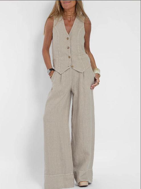 Damen Anzug mit weit geschnittenen Hosen und eleganter Weste WW