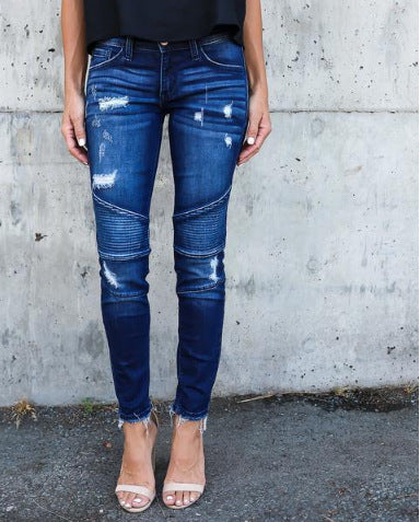 Damen schmal geschnittene Jeans mit modischem Rippdesign und ausgefranstem Saum WW