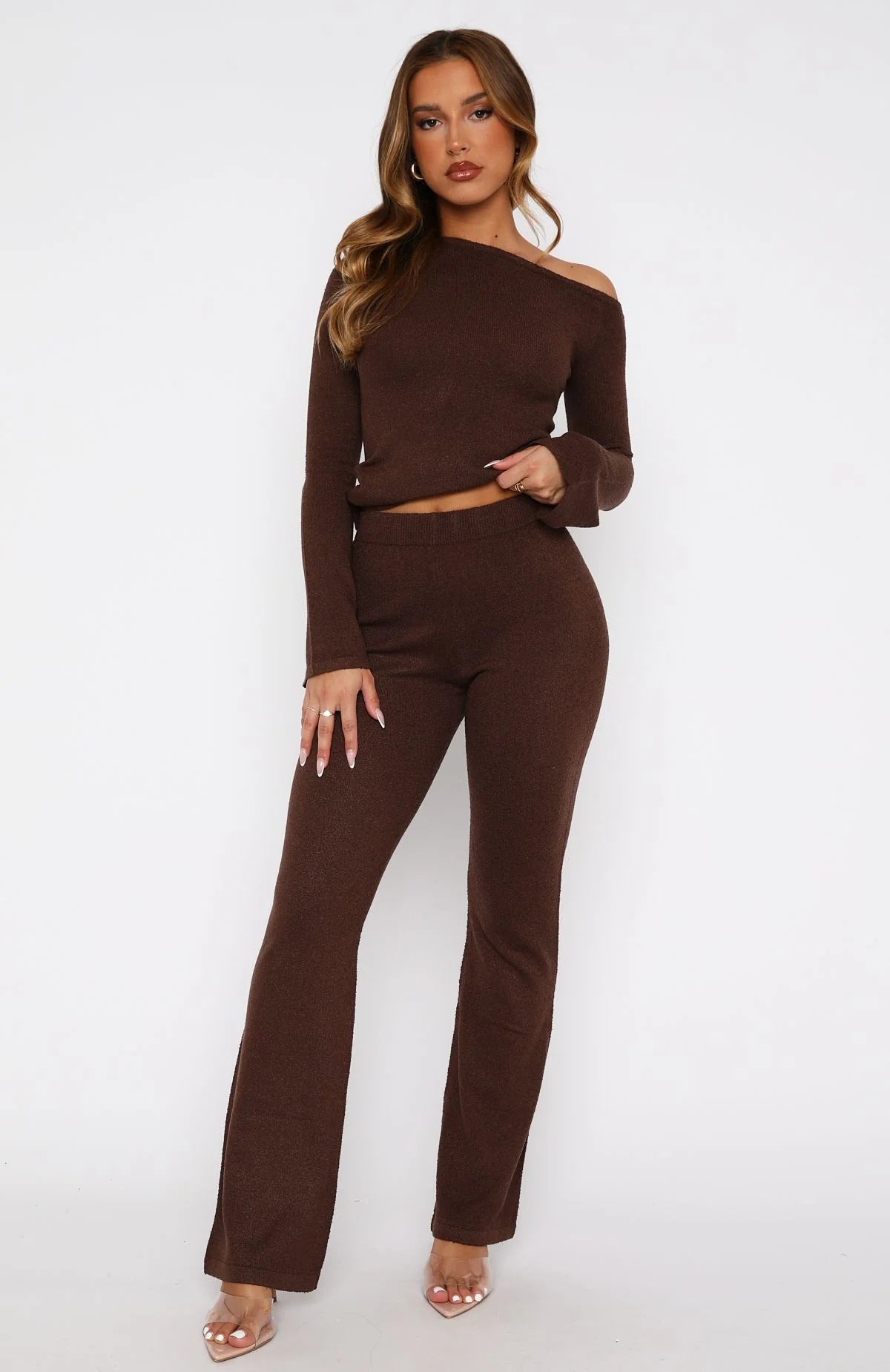 Damen elegantes Strick-Set mit Off-Shoulder-Oberteil und weiter Hose WW