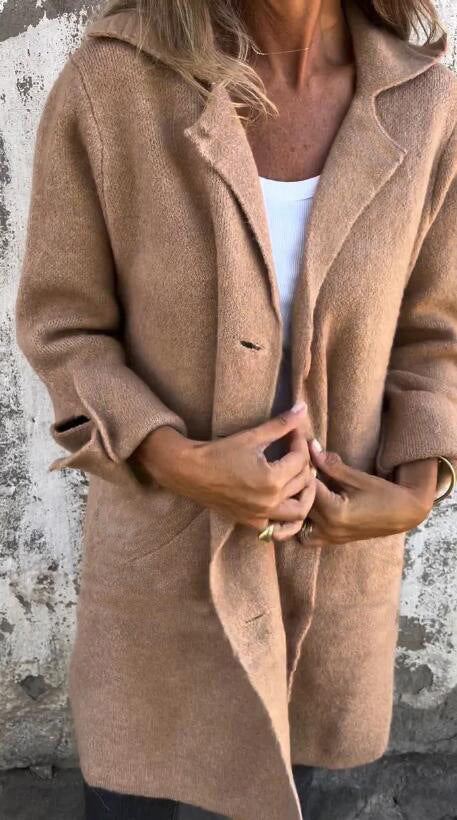 Damen Eleganter Oversize-Wollmantel mit Durchgehender Knopfleiste und Praktischen Taschen WW