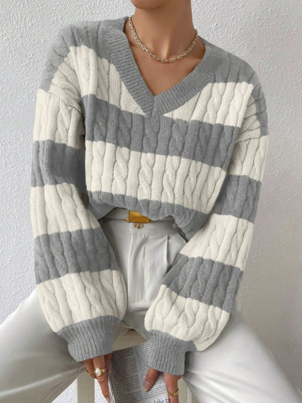 Damen V-Ausschnitt Strickpullover mit Rippstruktur und langen Ärmeln WW