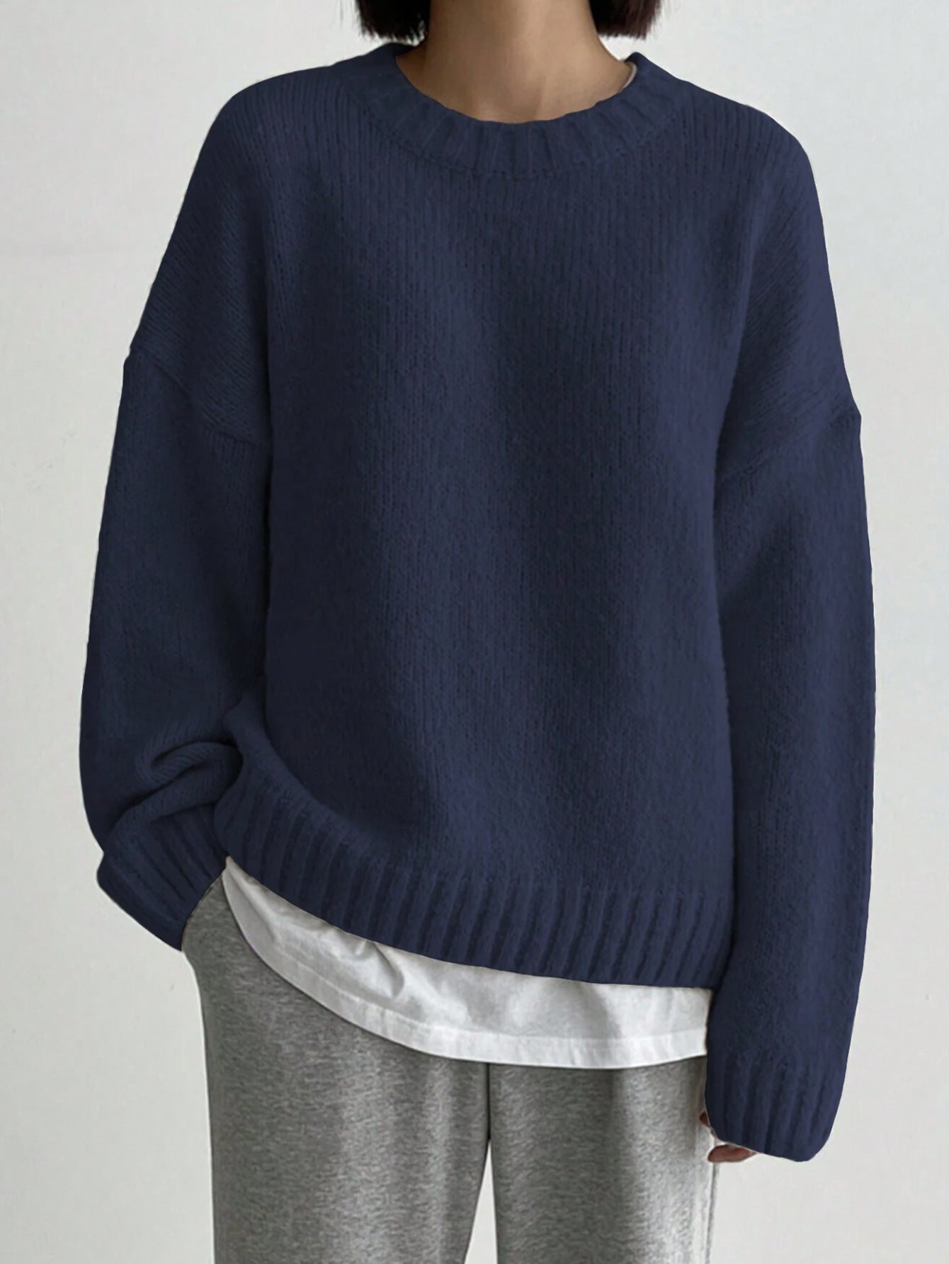 Damen Grober Strickpullover mit lässigem Schnitt und Rundhalsausschnitt WW