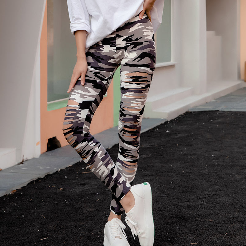 Damen Sport-Leggings mit Camouflage-Muster und Schnitt-Details WW
