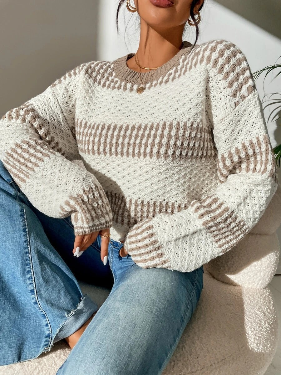 Damen Strickpullover mit strukturierter Oberfläche und modischen Streifen WW
