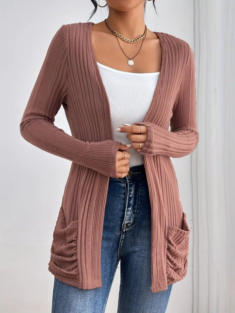 Damen Strickjacke mit vertikalem Rippdesign und praktischen Taschen WW