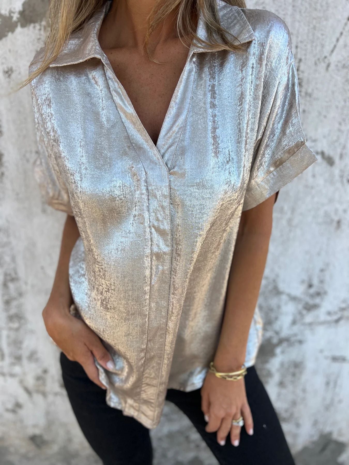 Damen Elegante und lässige Satinbluse mit kurzen Ärmeln WW