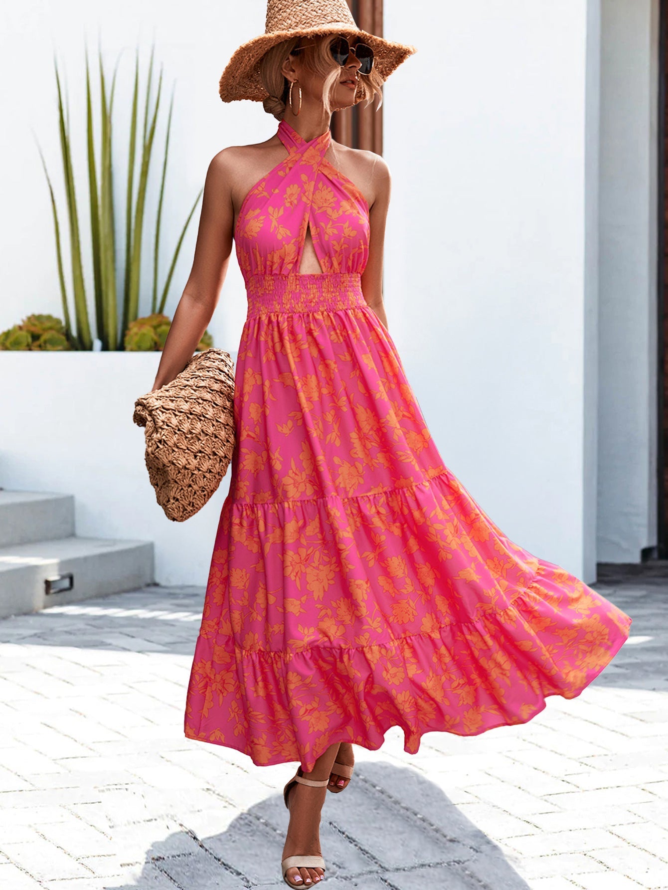 Damen Maxikleid mit tiefem Ausschnitt und eleganter Cut-Out-Detail WW