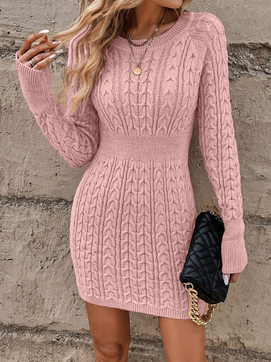 Damen Strickkleid mit modernem Zopfdesign und langen Ärmeln WW