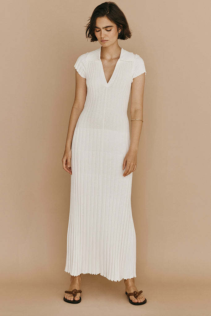 Damen Maxikleid mit strukturiertem V-Ausschnitt und kurzen Ärmeln WW