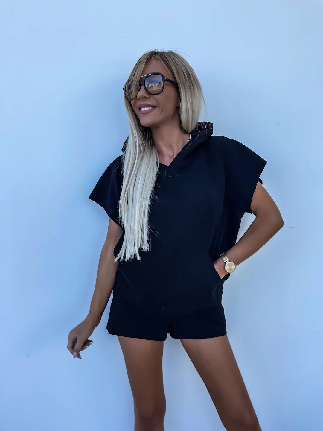Damen lässiges Shorts- und Kurzarm-Hoodie Set aus atmungsaktivem Material WW