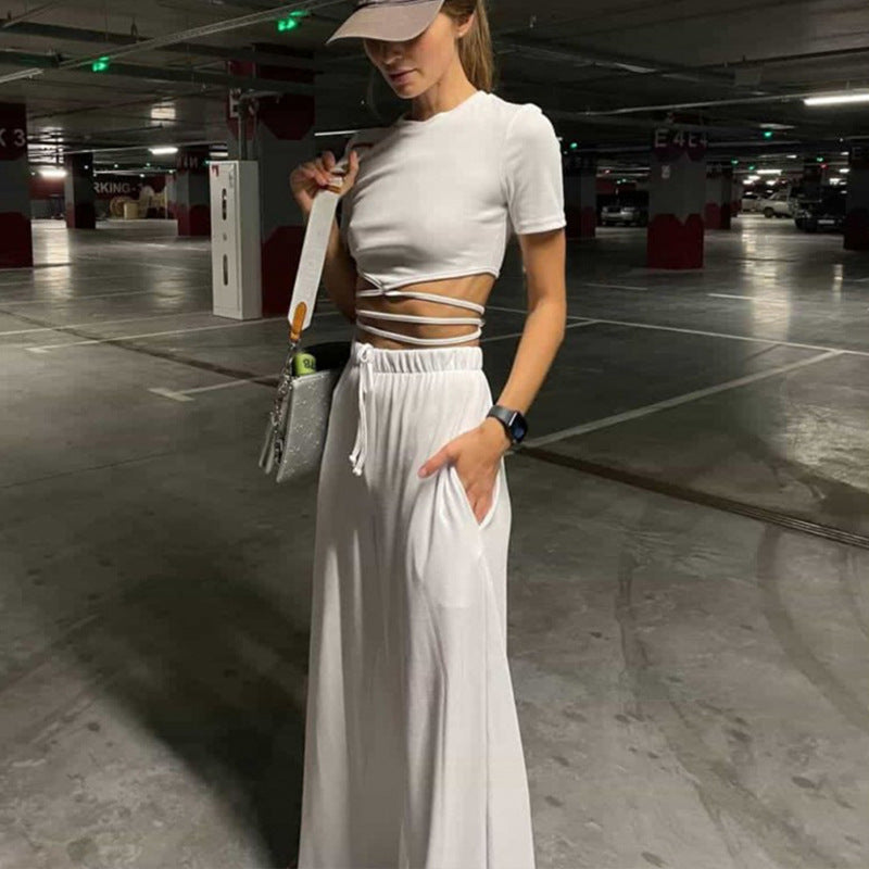 Damen sportliches Cropped-Oberteil mit verspieltem Schnitt und einzigartigem Banddesign WW
