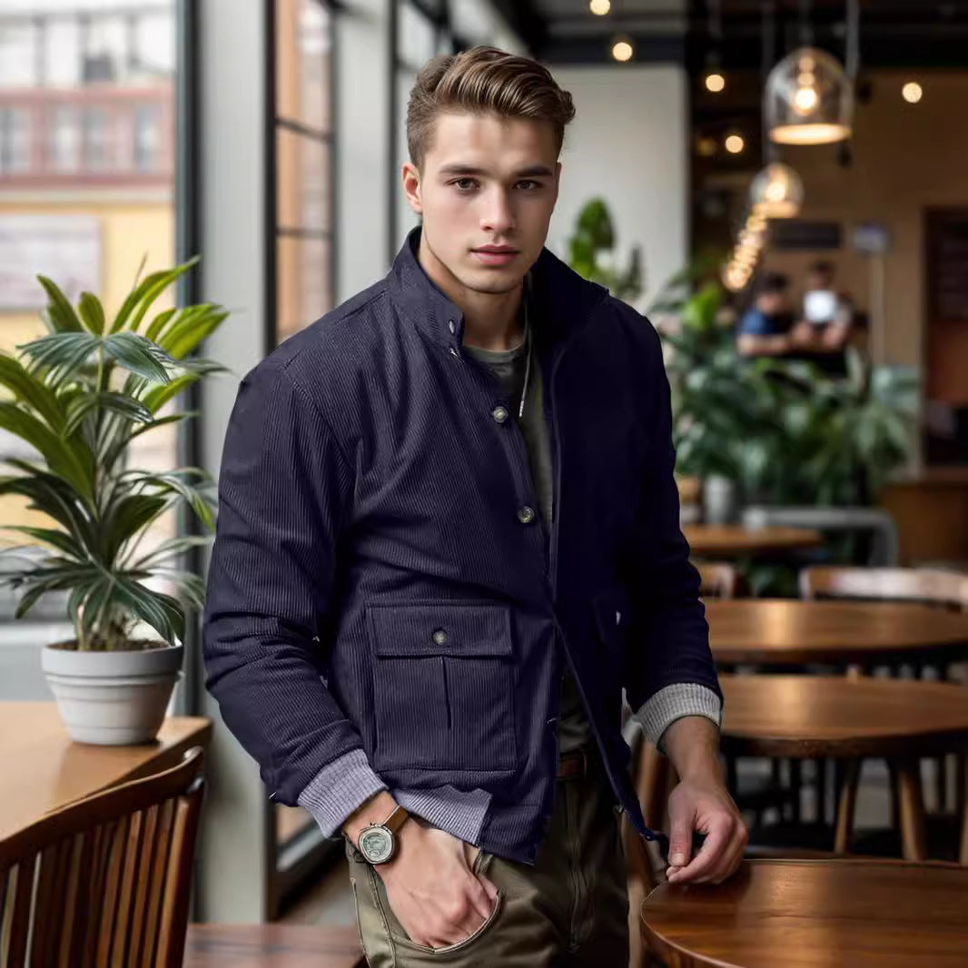 Herren moderne Steppjacke mit praktischen Taschen und hohem Kragen WW