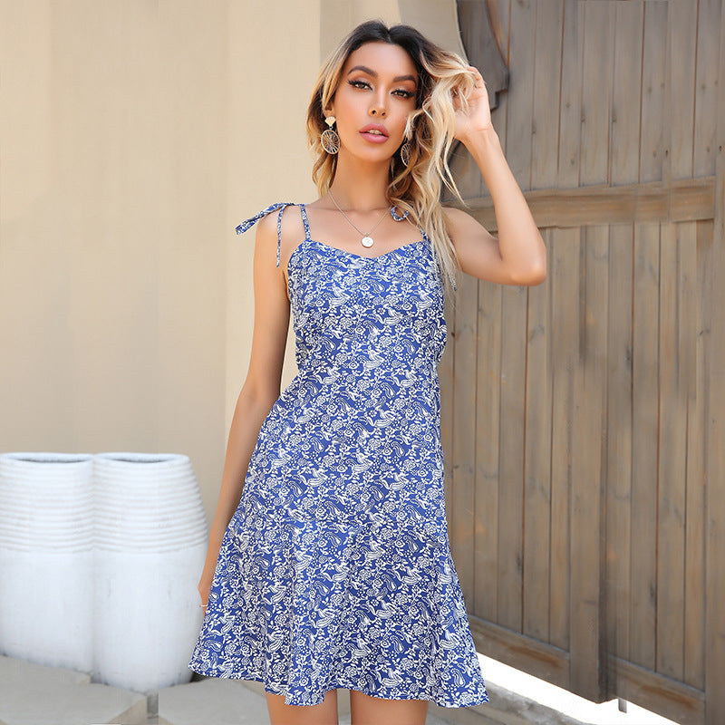 Damen luftiges Sommerkleid mit verstellbaren Spaghetti-Trägern und voluminösem Rock WW