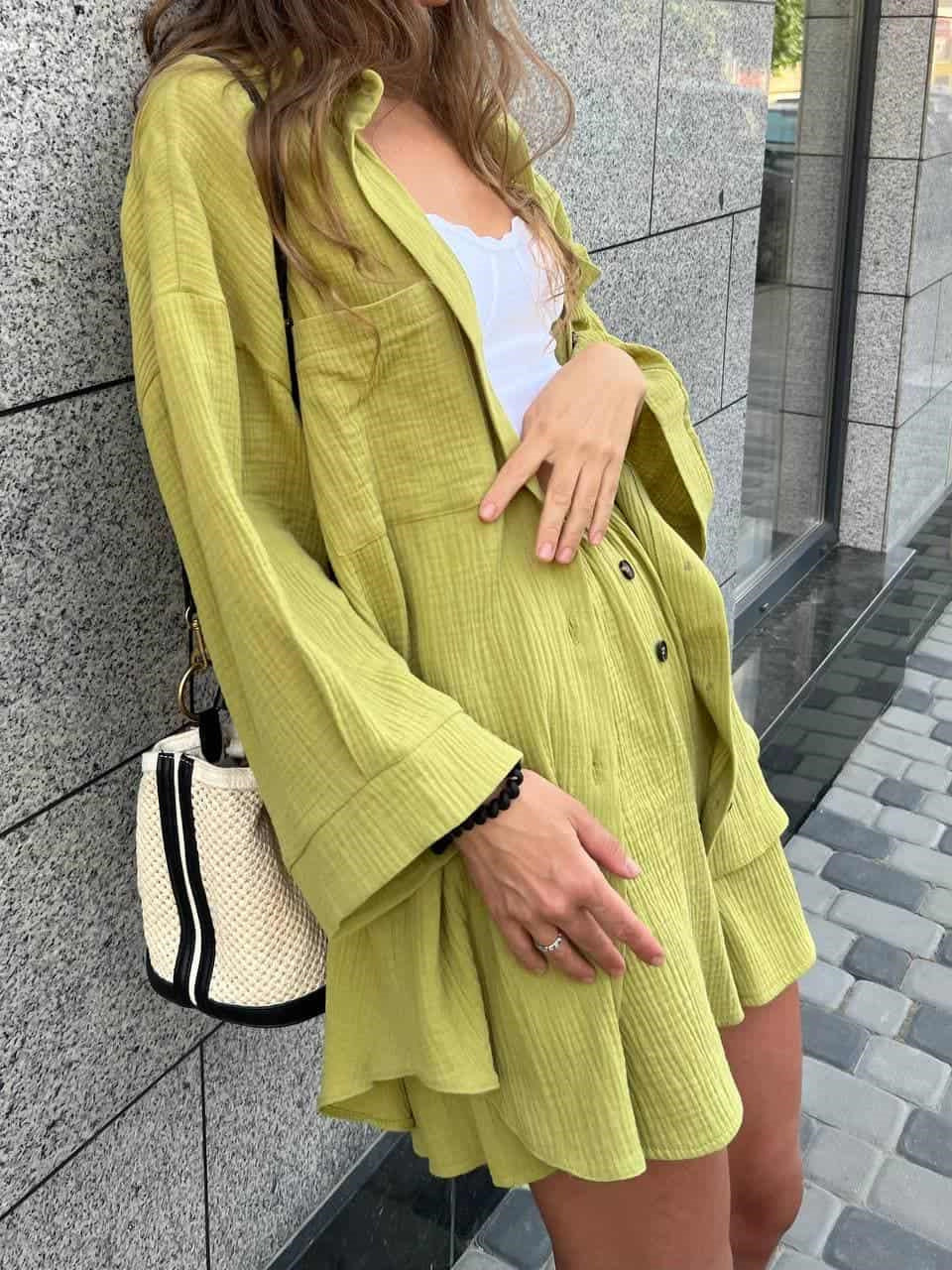 Damen Lässiges Kurzarm Set aus Hemd und Shorts mit Knopfleiste WW