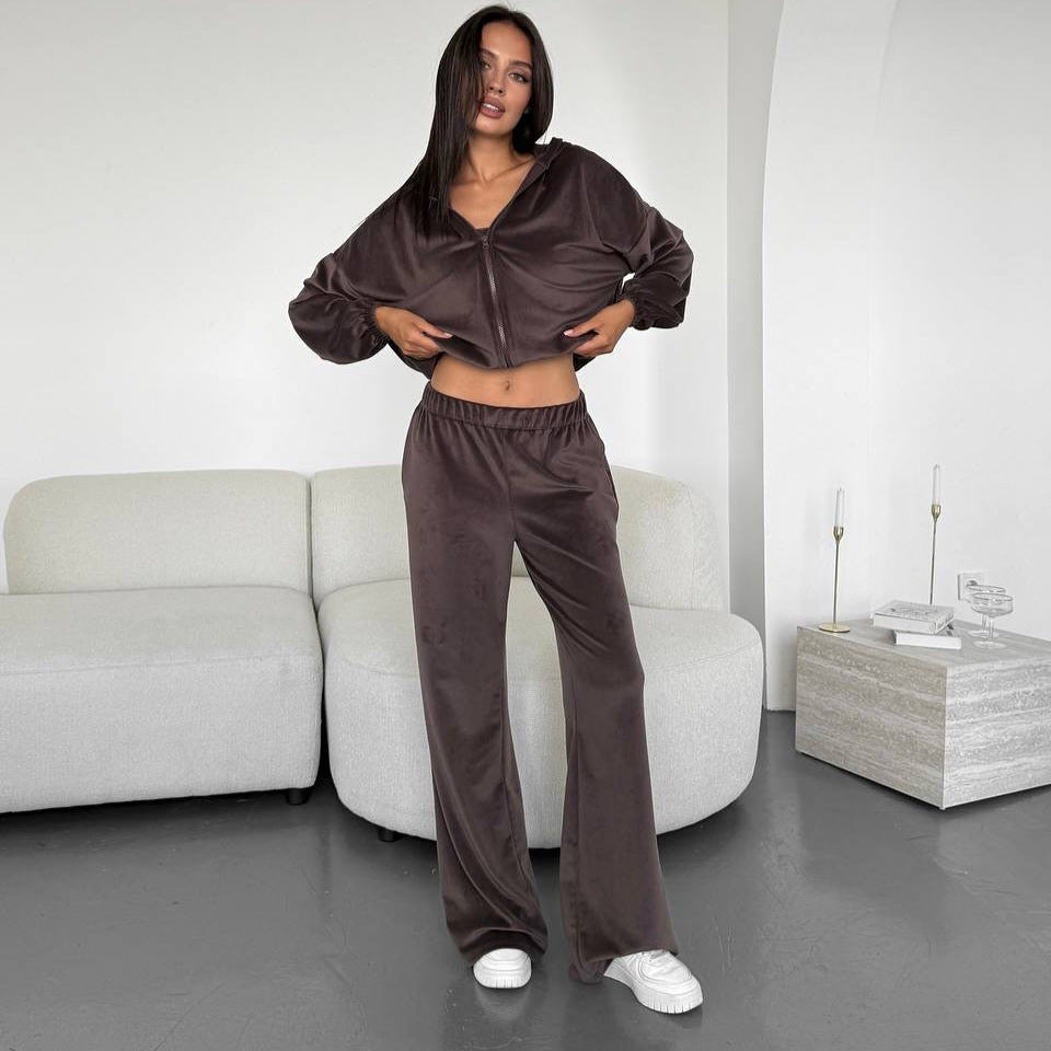 Damen gemütliches Lounge-Set mit cropped Top und lässiger Hose WW