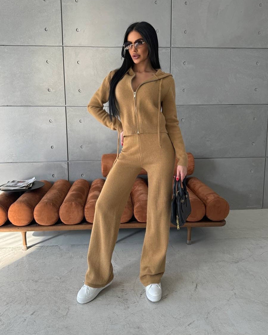 Damen Strickoverall mit modischem Reißverschluss und Kapuze WW