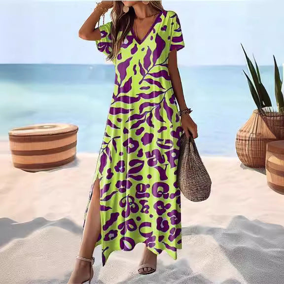 Damen Maxikleid mit modischem Tiermuster und seitlichen Schlitzen WW