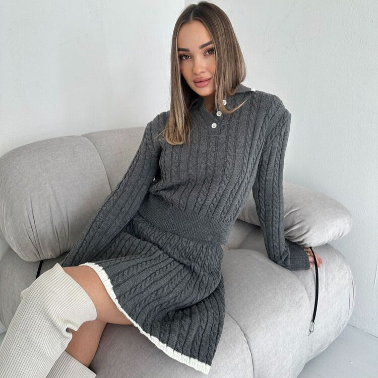 Damen Strickkleid mit hochgeschlossenem Kragen und Knopfleiste WW