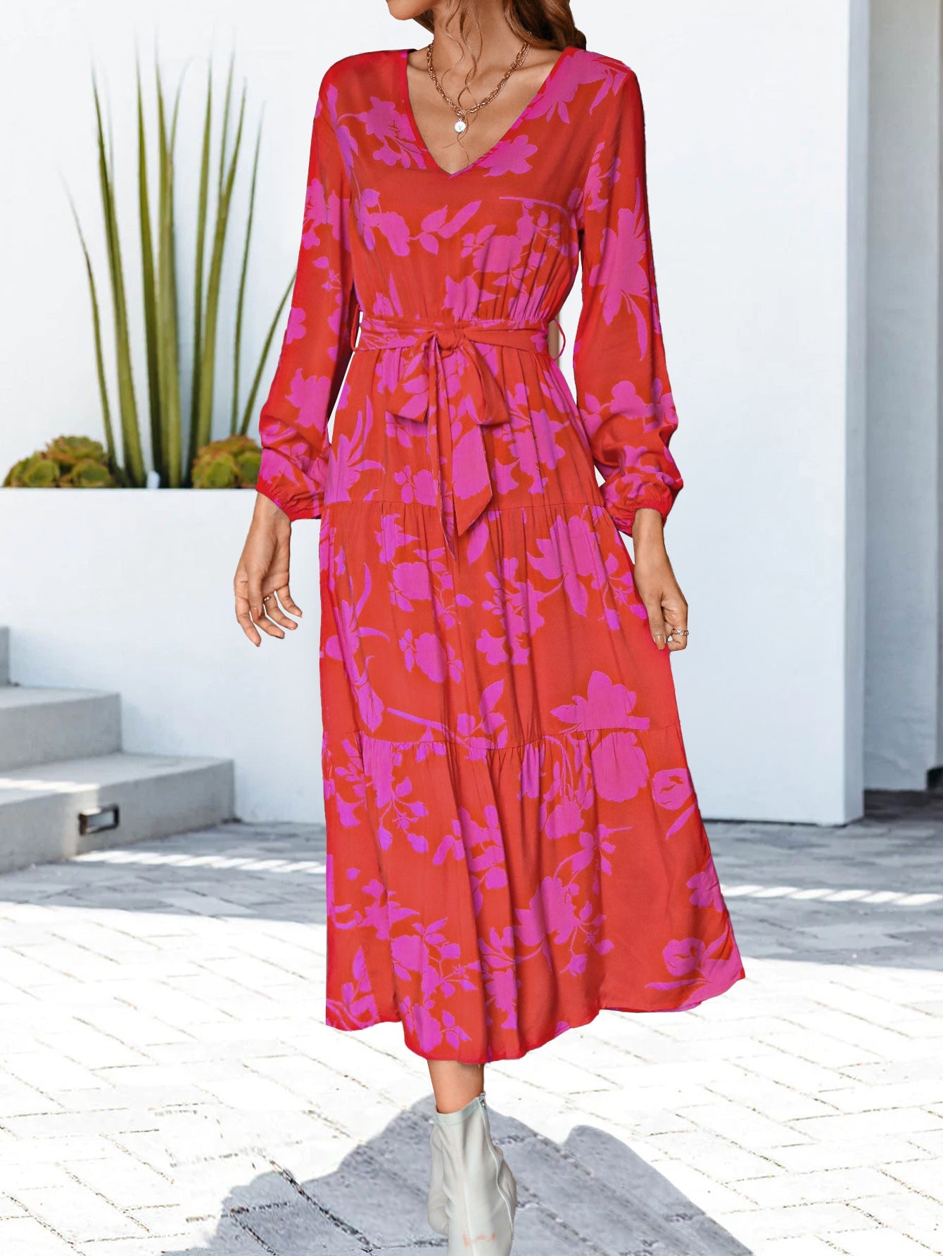 Damen Maxikleid mit floralem Design und taillierbarem Gürtel WW