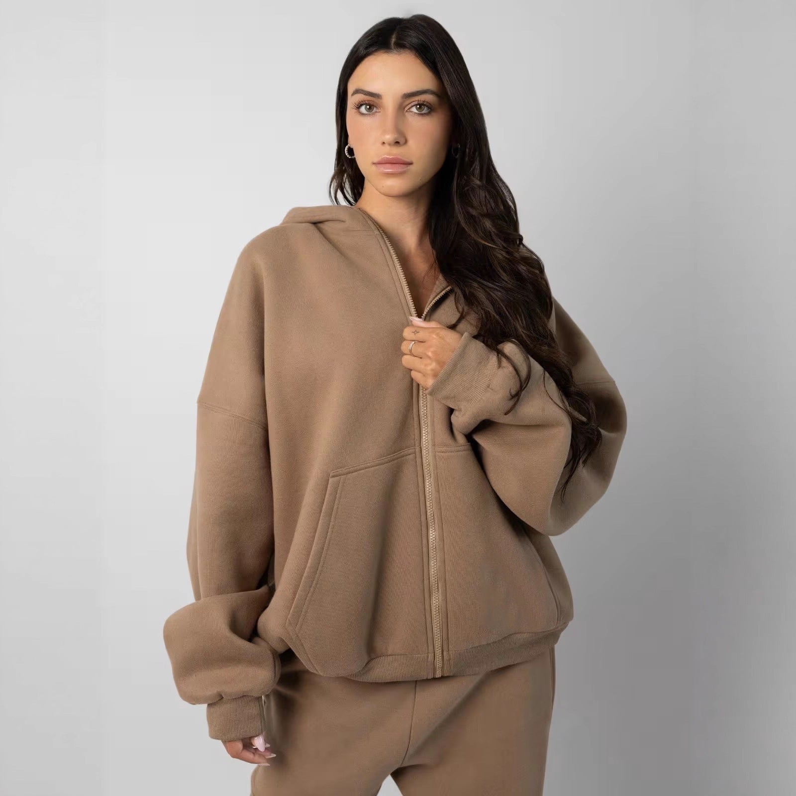 Damen sportliches Kapuzenset mit hohem Kragen und bequemen Taschen WW