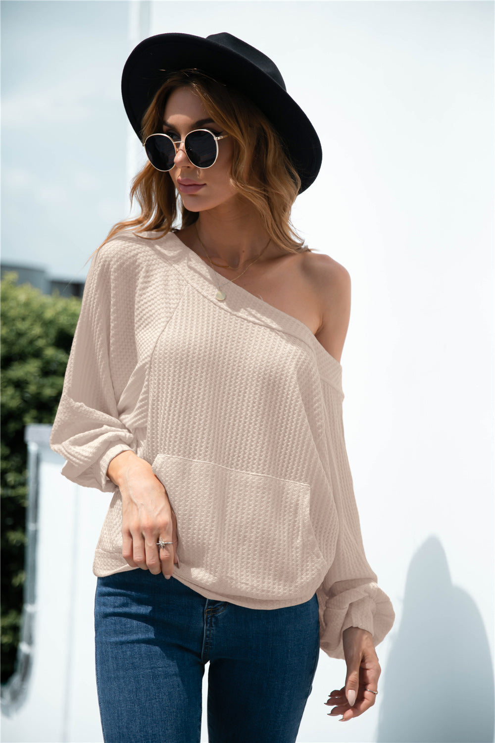 Damen lässiger Pullover mit asymmetrischem Ausschnitt und praktischer Kängurutasche WW