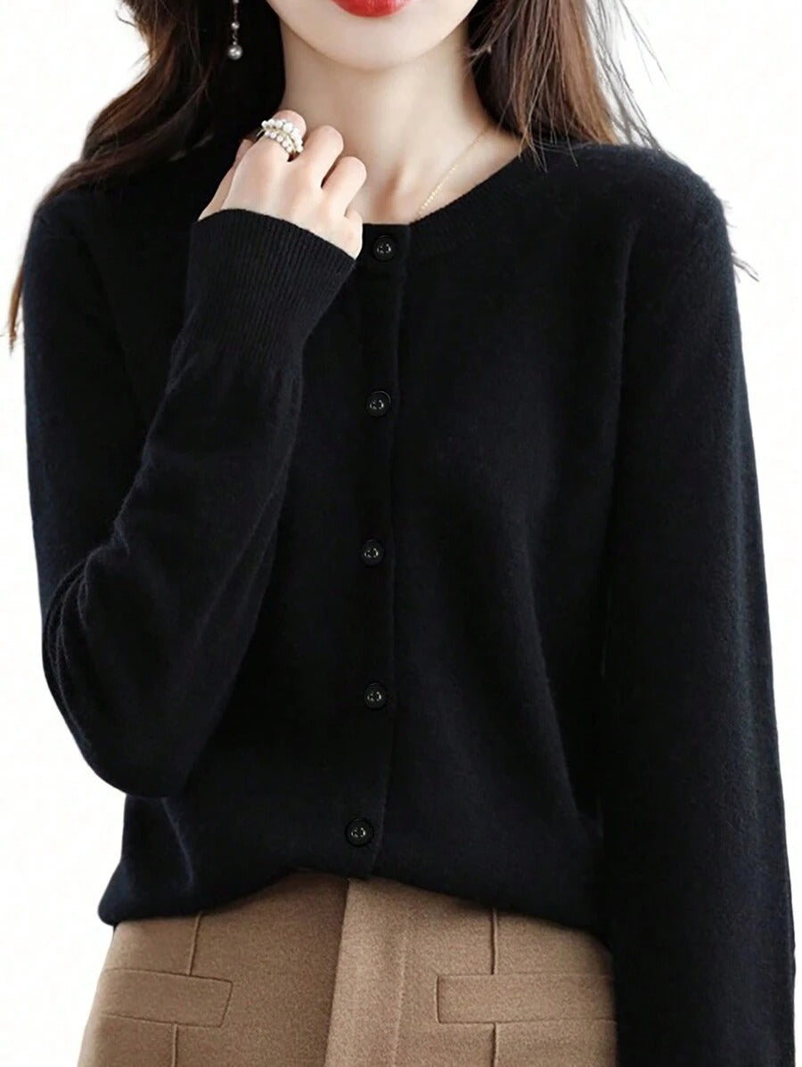 Damen Feine Strickjacke mit Knopfleiste und weichem Material WW