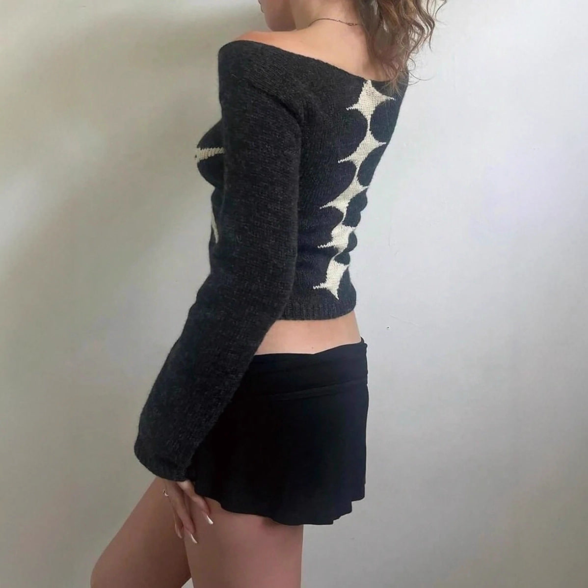Damen Pullover mit geometrischem Blumenmuster und schulterfreier Passform WW