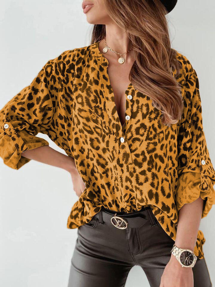 Damen Bluse im eleganten Animal-Print mit Raffungen WW