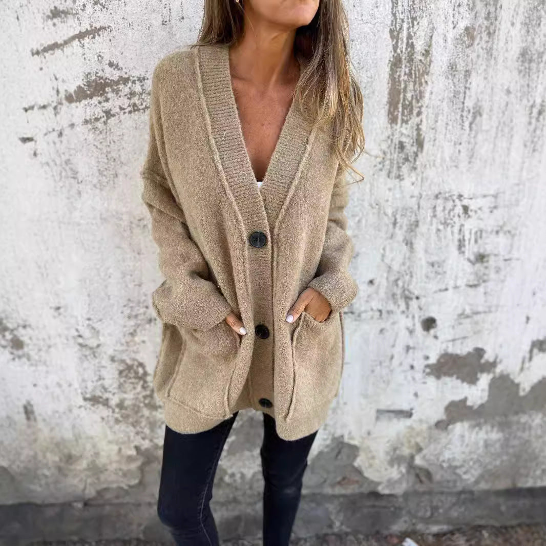 Damen kuschelige Strickjacke mit großen Taschen und Knopfdetails WW