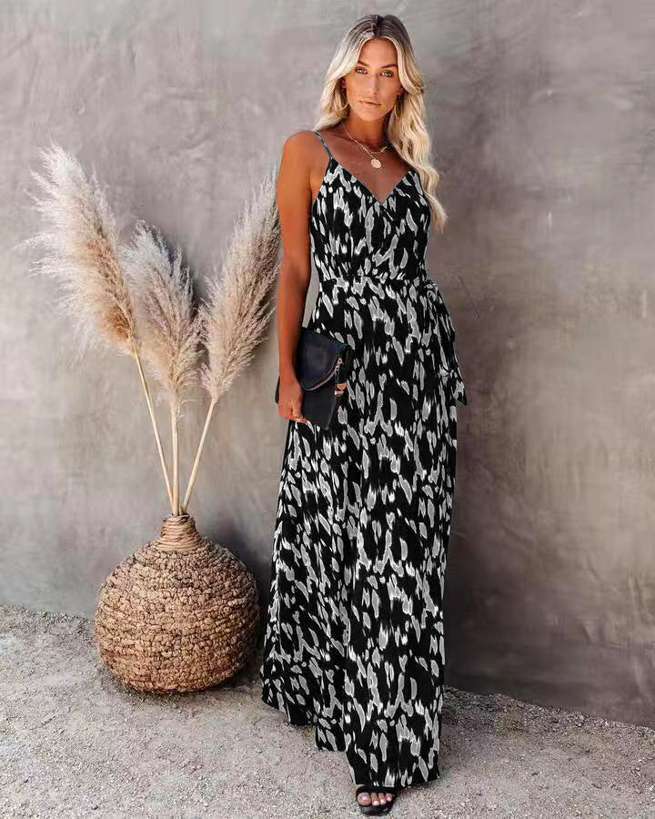 Damen Maxikleid mit elegantem V-Ausschnitt und fließendem Material WW