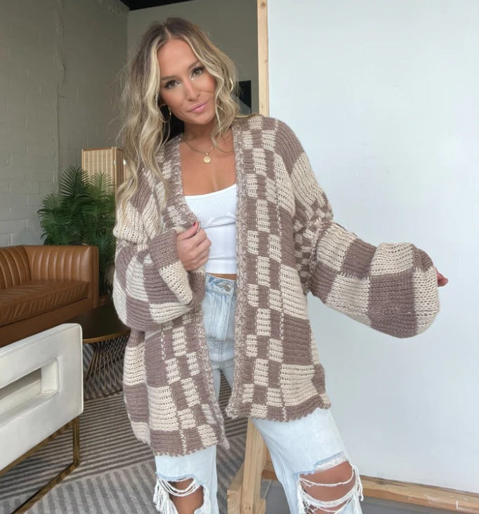Damen lässiger Strickcardigan mit Karomuster und oversized Schnitt WW