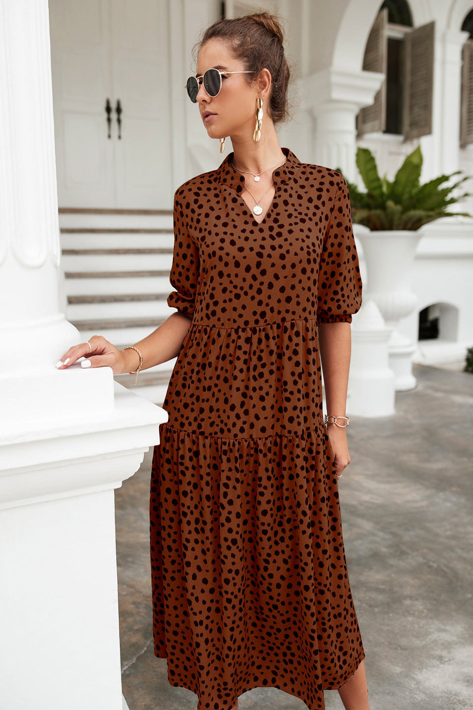 Damen Midi-Kleid mit trendy Punkten und fließendem Schnitt WW
