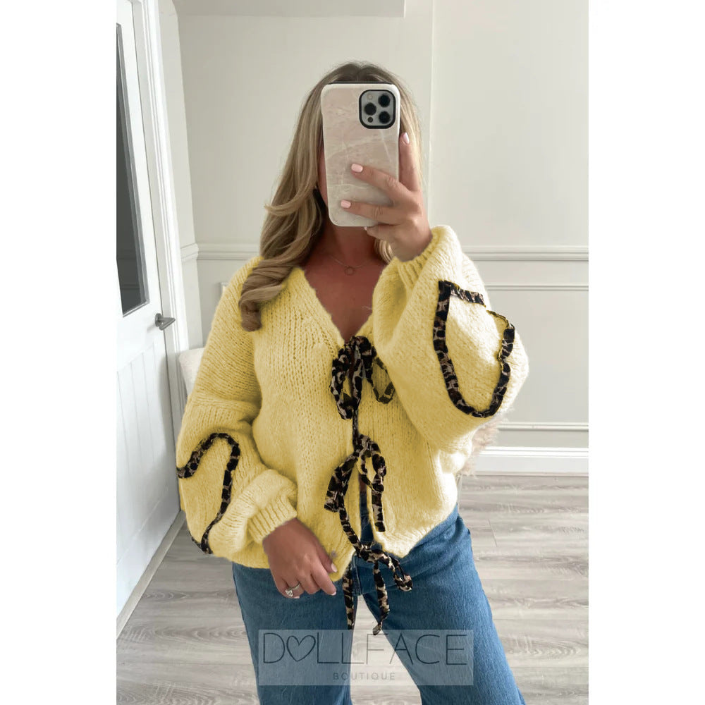 Damen lässiger Strickpullover mit verspielten Details WW