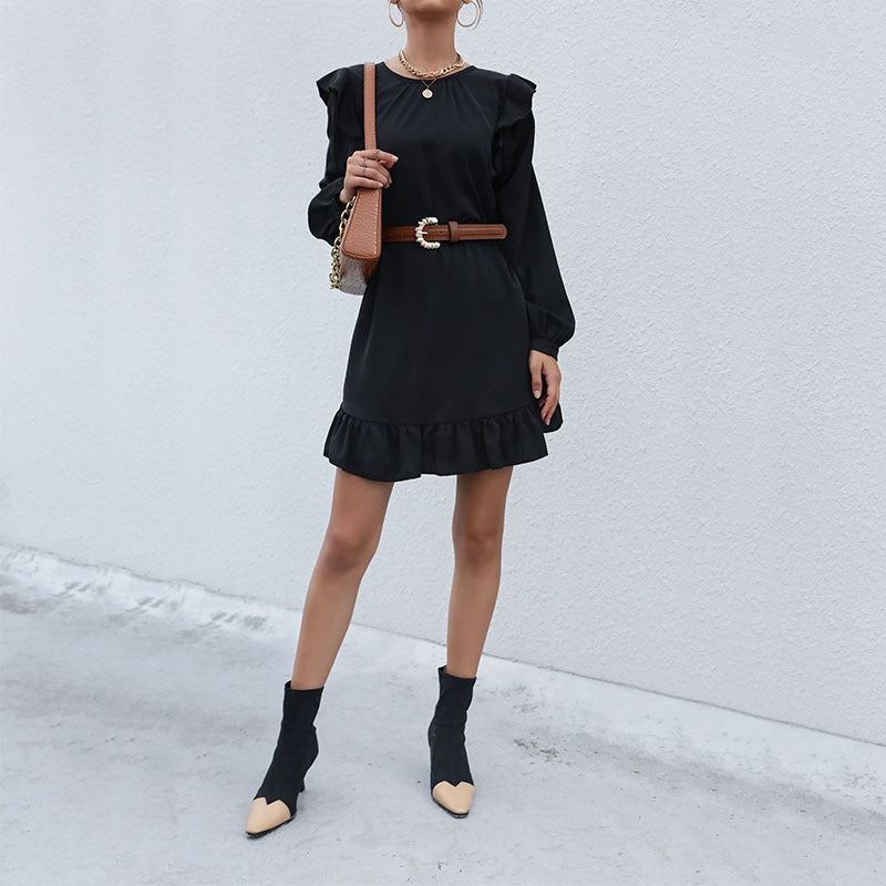 Damen Freizeitkleid mit voluminösen Rüschendetails und eleganter Taillierung WW