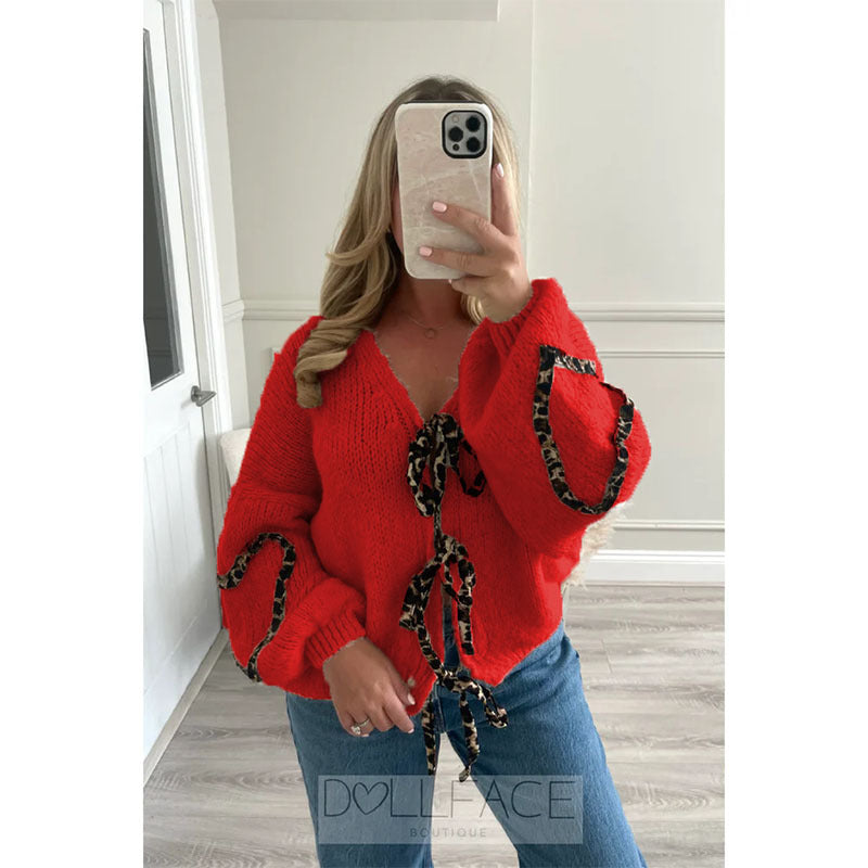 Damen lässiger Strickpullover mit verspielten Details WW