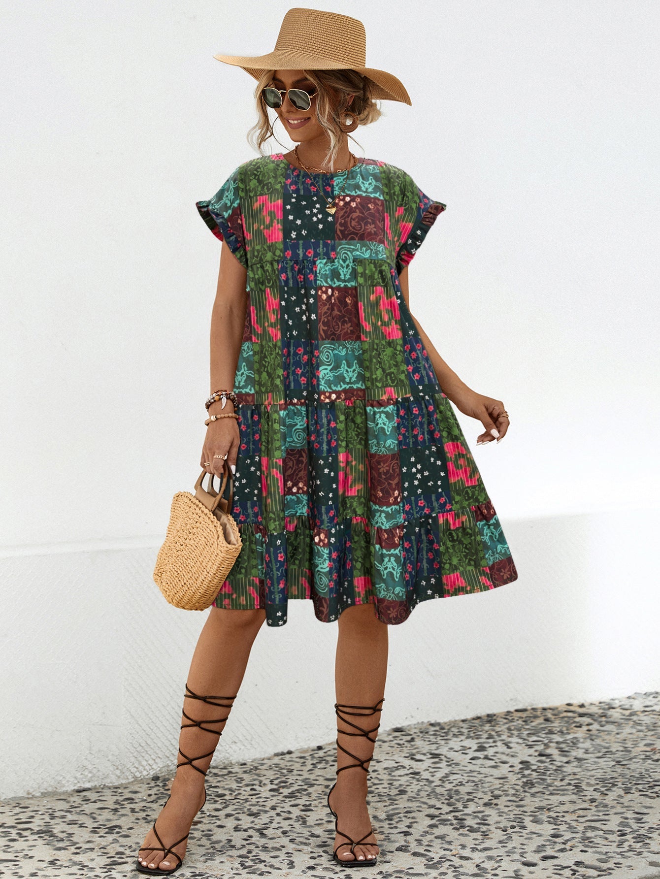 Damen Sommerkleid mit lockerem Schnitt und farbenfrohem Patchwork-Design WW