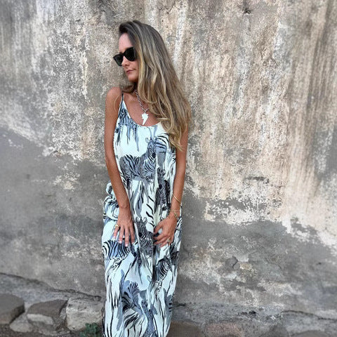 Damen Maxikleid mit einzigartigem Tiermuster und verstellbaren Trägern WW