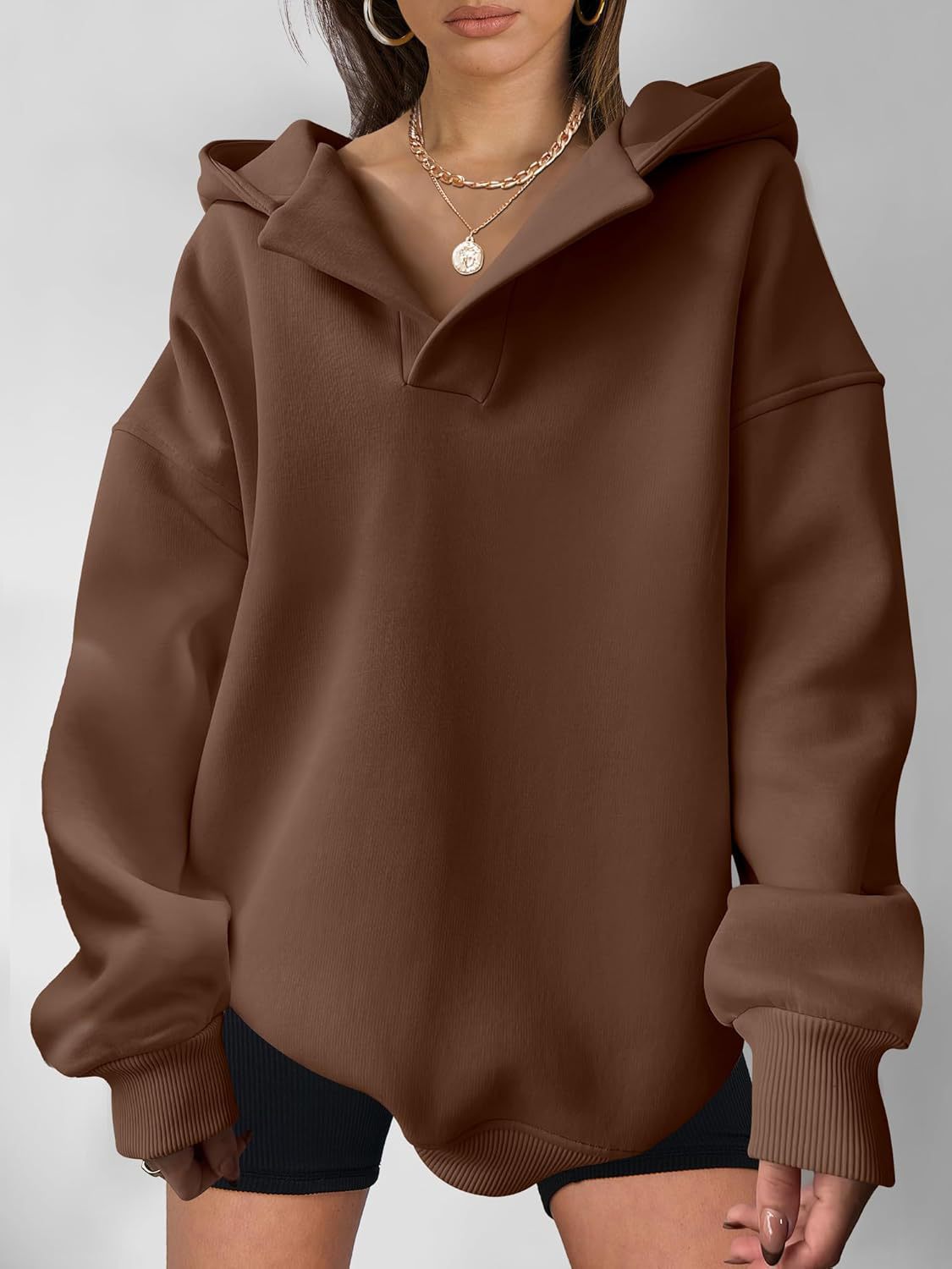 Damen Oversized Kapuzenpullover mit modischem Schnitt und legerem Look WW