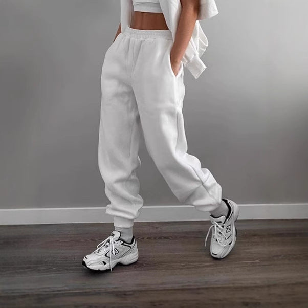 Damen Sportliche Jogginghose mit elastischem Bund und seitlichen Taschen WW