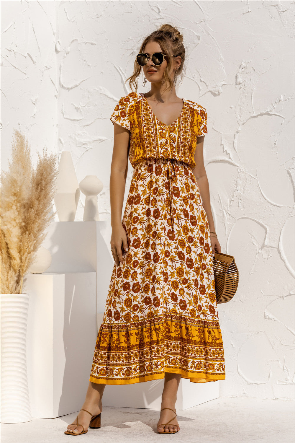 Damen Maxikleid mit romantischem Blumenmuster und Einsatzdetails WW