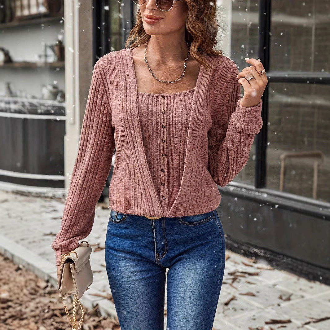 Damen Strickjacke mit tiefem V-Ausschnitt und praktischem Knopfdetail WW