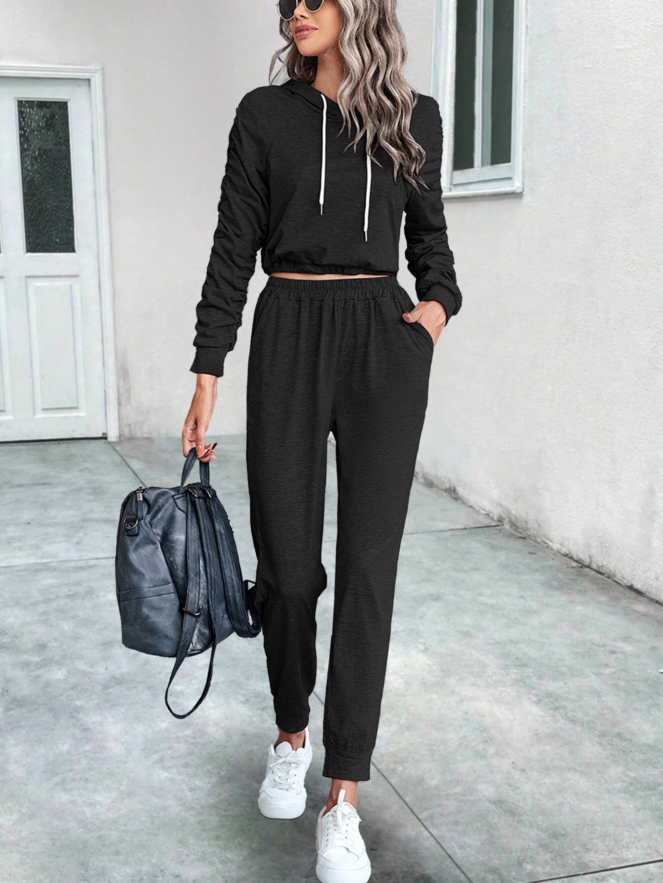 Damen Cropped Hoodie mit Laufhose Set WW